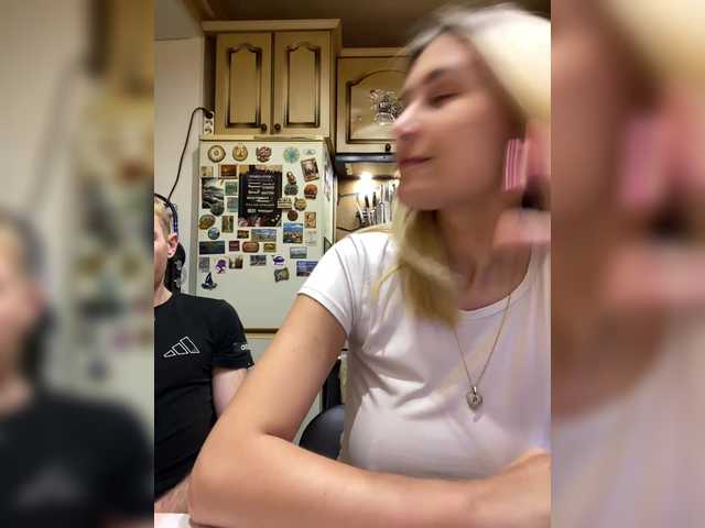 -Breid-1 live cam