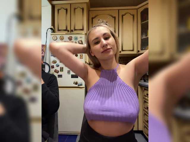 -Breid-1's BongaCams profile