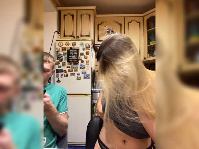 -Breid-1 live cam on BongaCams