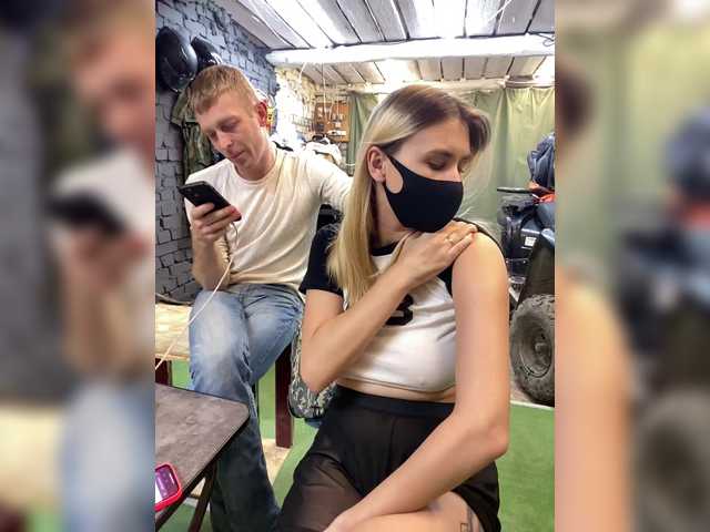-Breid-1 live cam on BongaCams