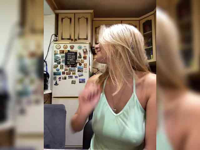 -Breid-1 Live Webcam on BongaCams