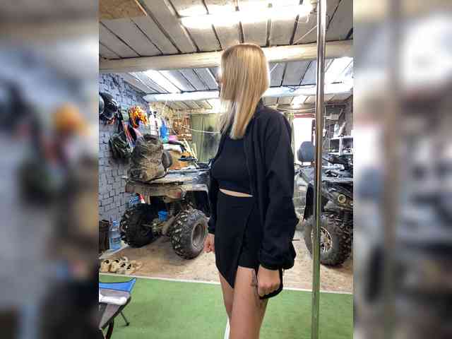 -Breid-1 Sex Cam Show