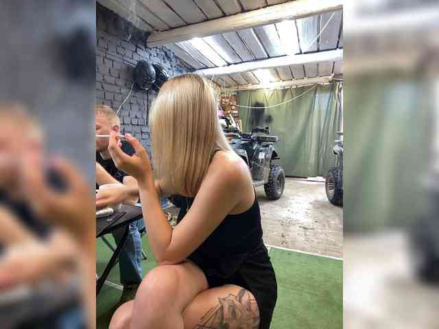 -Breid-1 Sex Cam Show