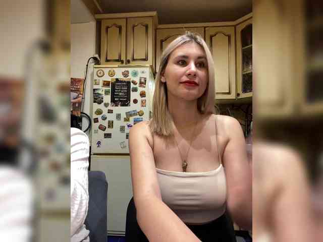 -Breid-1 Live Webcam on BongaCams