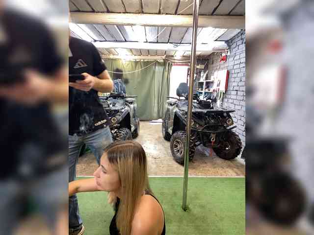 -Breid-1 Sex Cam Show