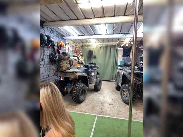 -Breid-1 Sex Cam Show