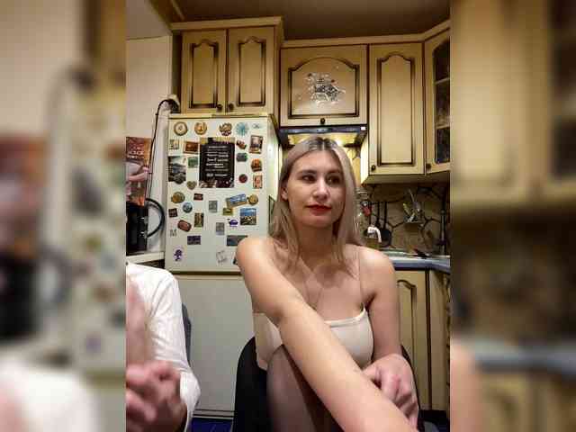 -Breid-1 Live Webcam on BongaCams