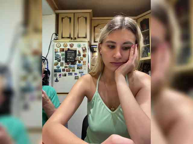 -Breid-1 Live Webcam on BongaCams