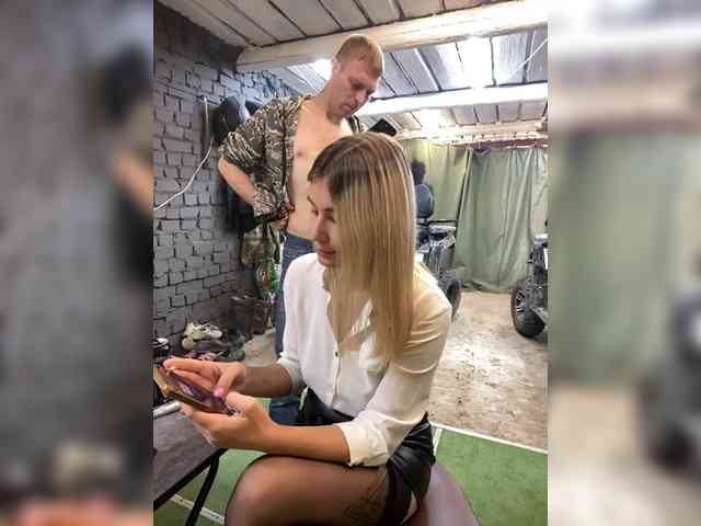 -Breid-1 Live Webcam on BongaCams