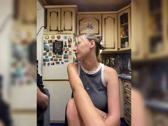 _magic_'s cam show statistics and live stream