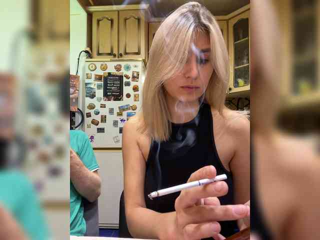 -Breid-1 Live Webcam on BongaCams