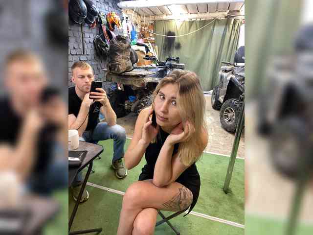 -Breid-1 Sex Cam Show