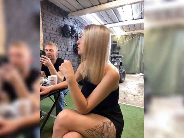 -Breid-1 Sex Cam Show