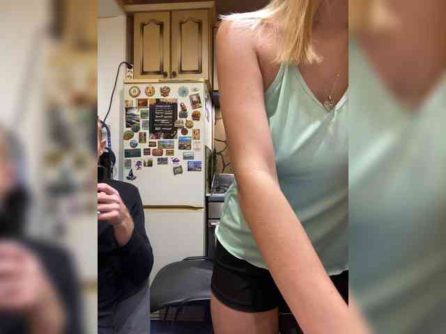 -Breid-1 Live Webcam on BongaCams