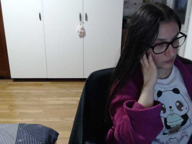 kristineexxx, en directo ahora en BongaCams