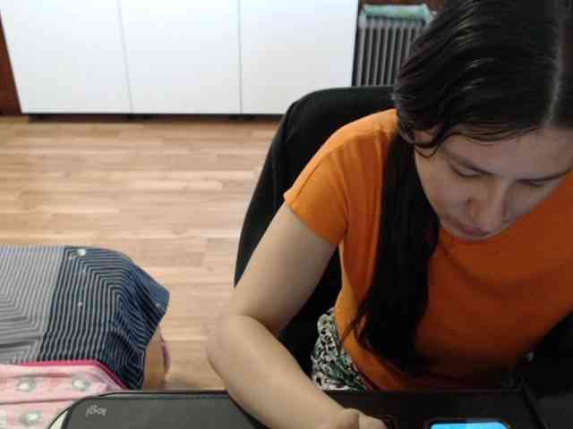 kristineexxx webcam