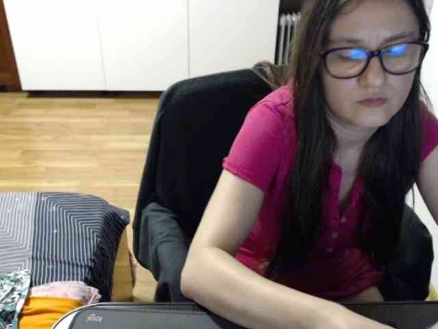 kristineexxx webcam
