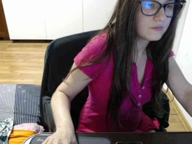 kristineexxx webcam