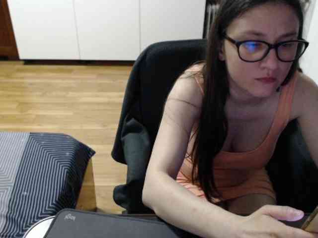kristineexxx webcam
