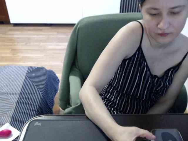 kristineexxx webcam