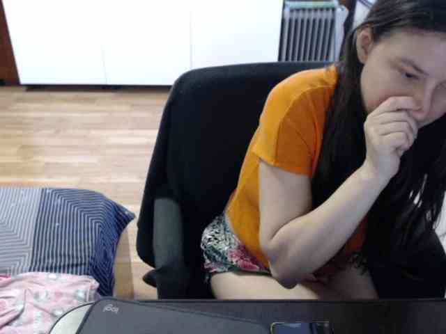kristineexxx webcam