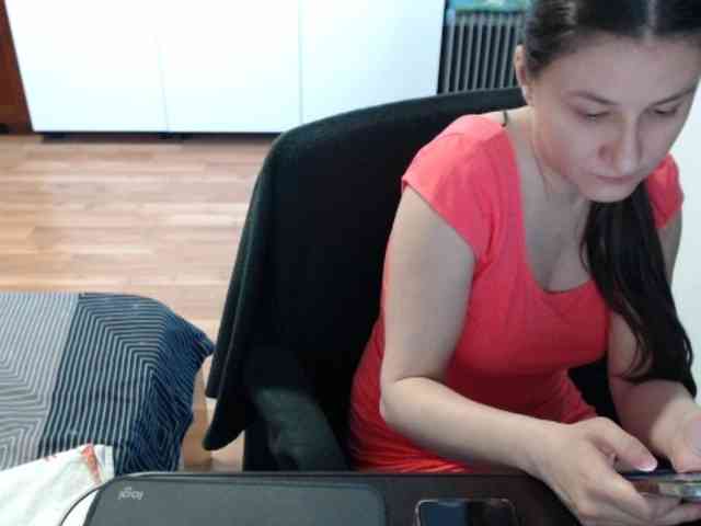 kristineexxx webcam