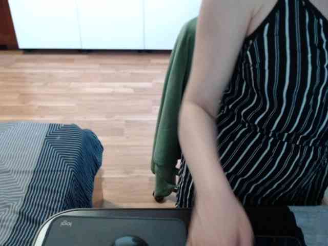 kristineexxx webcam
