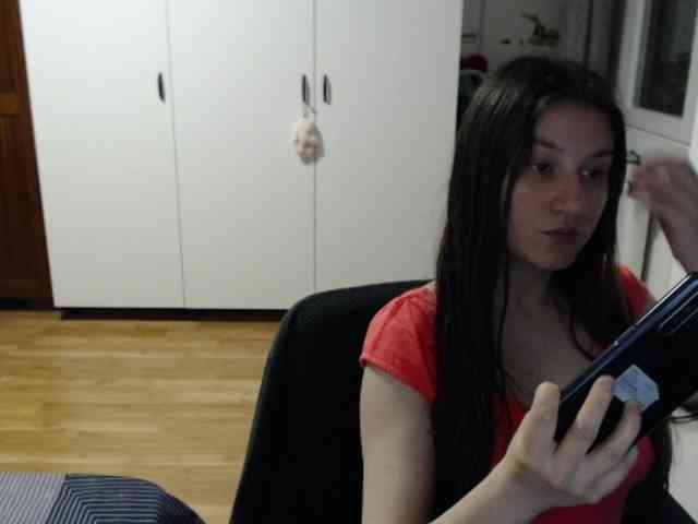 kristineexxx webcam