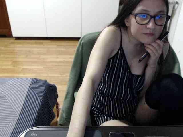 kristineexxx webcam