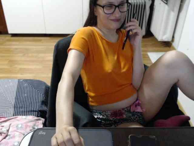 kristineexxx webcam