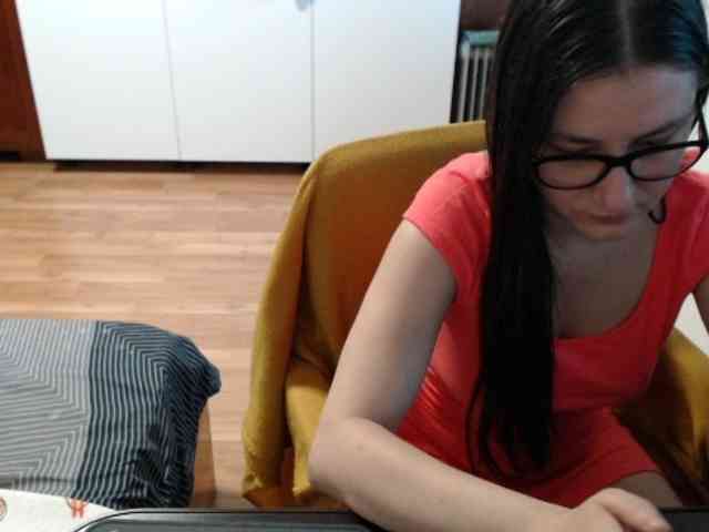 kristineexxx webcam