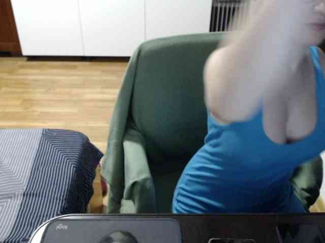 kristineexxx webcam