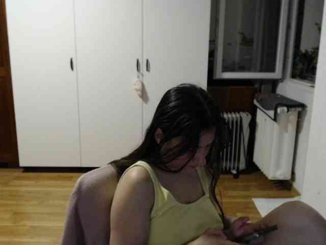 kristineexxx webcam