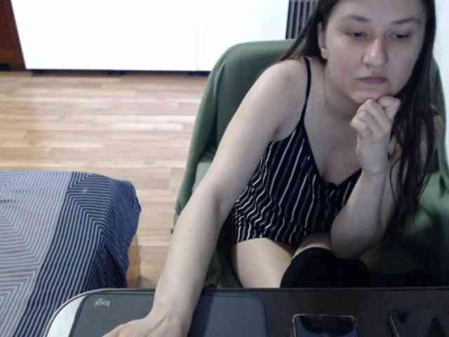kristineexxx webcam