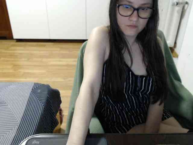 kristineexxx webcam