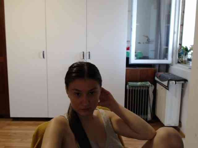 kristineexxx webcam