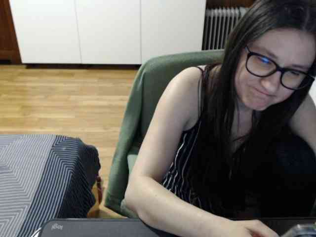 kristineexxx webcam