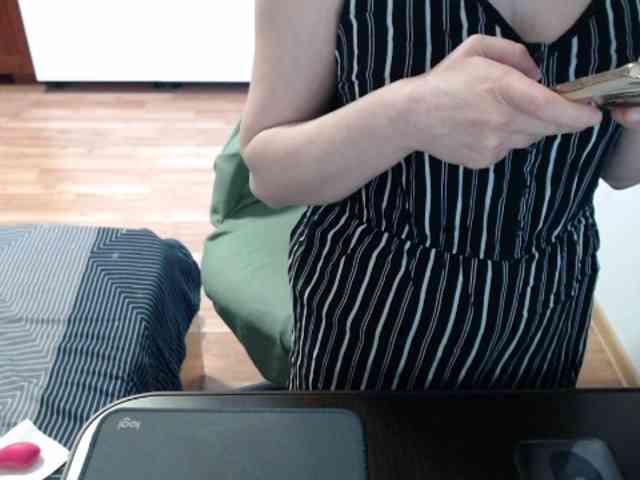 kristineexxx webcam