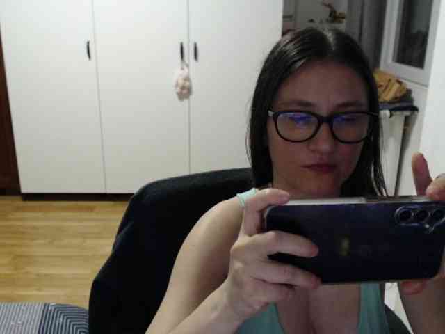 kristineexxx webcam