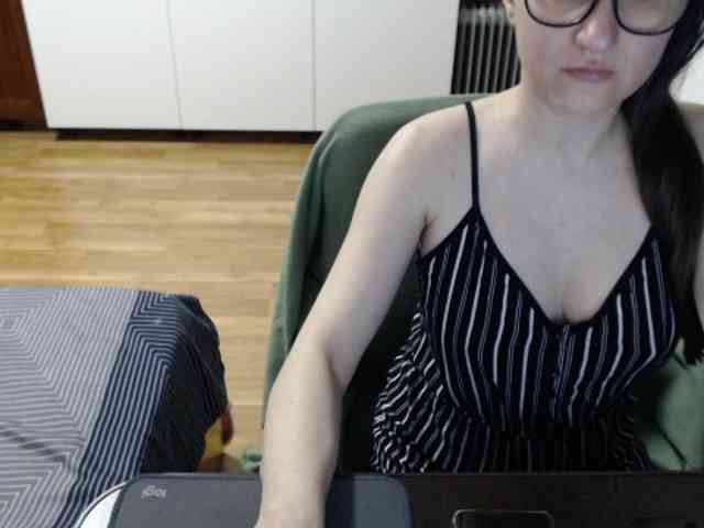 kristineexxx webcam