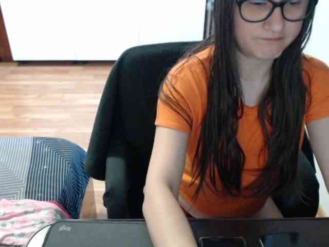 kristineexxx webcam