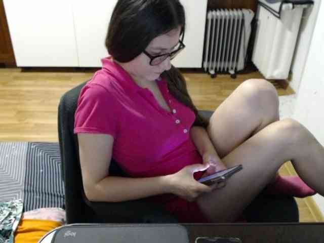 kristineexxx webcam