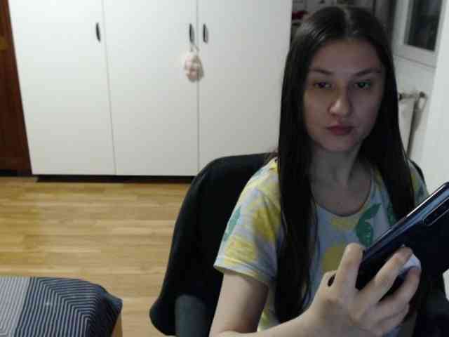 kristineexxx webcam