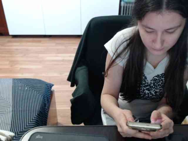 kristineexxx webcam