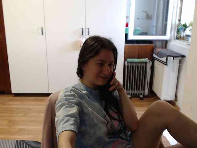 kristineexxx webcam