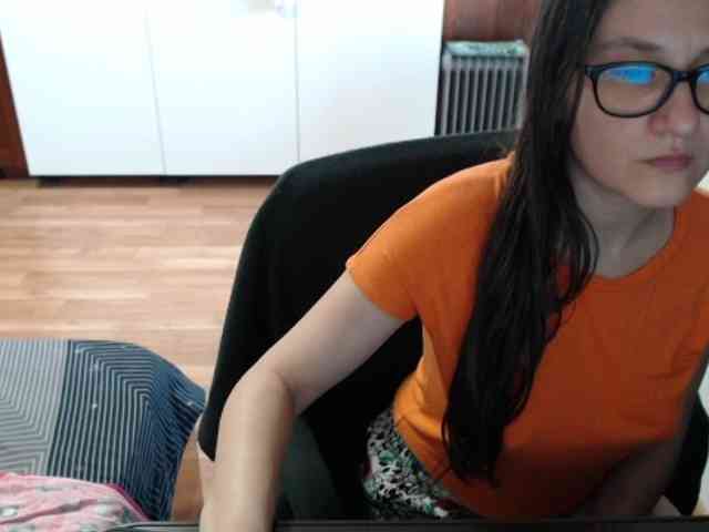 kristineexxx webcam