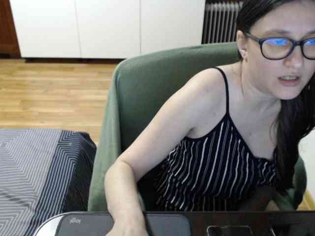 kristineexxx webcam