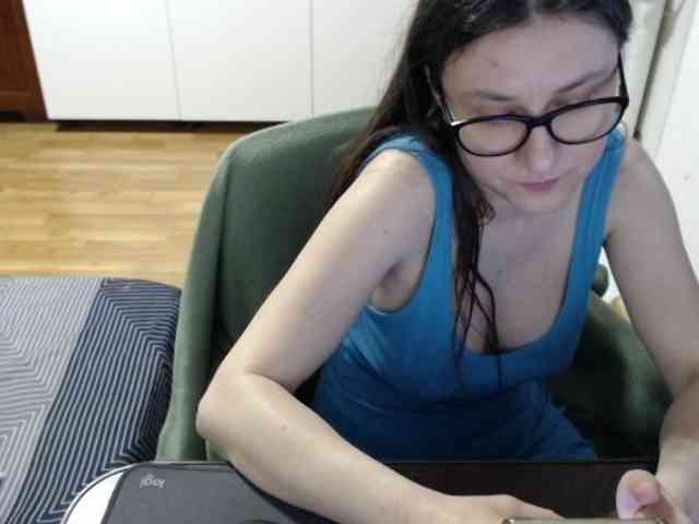 kristineexxx webcam