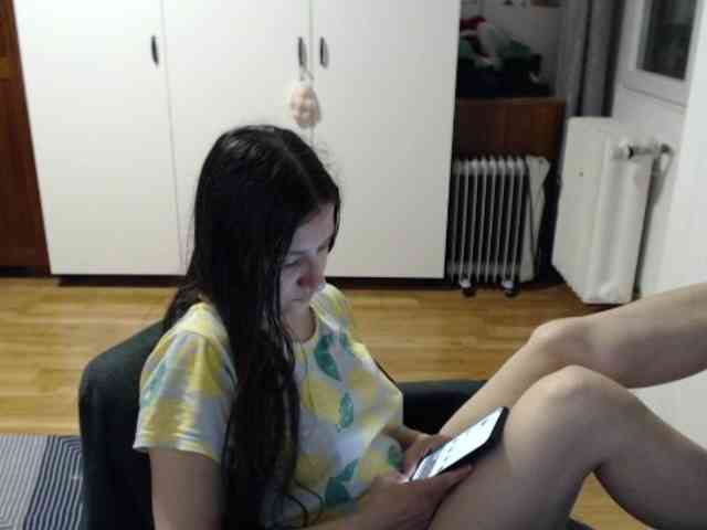kristineexxx webcam