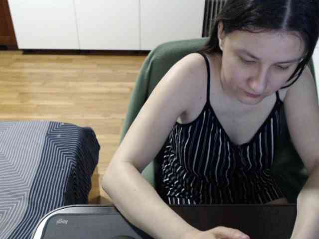 kristineexxx webcam